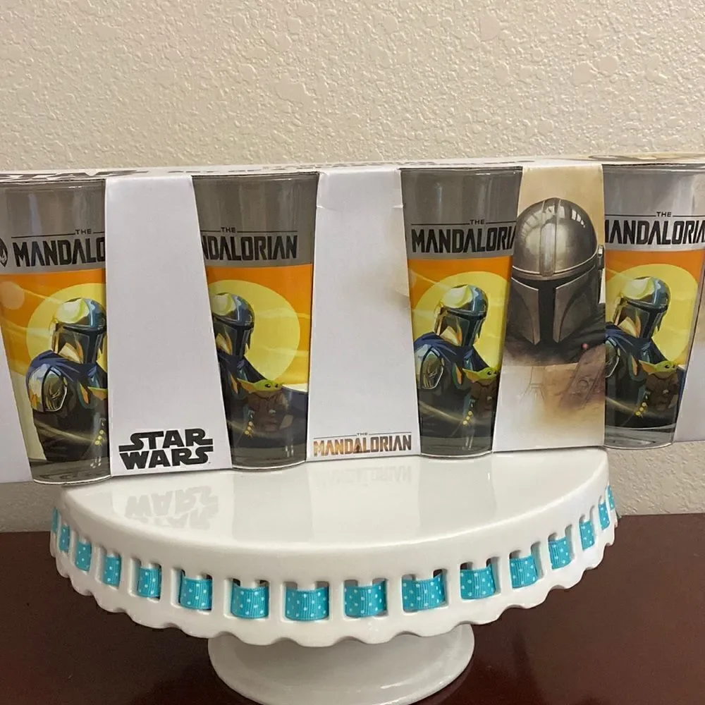 Star Wars The MANDALORIAN glass tumblers NIB NEW IN BOX Disney 16oz each